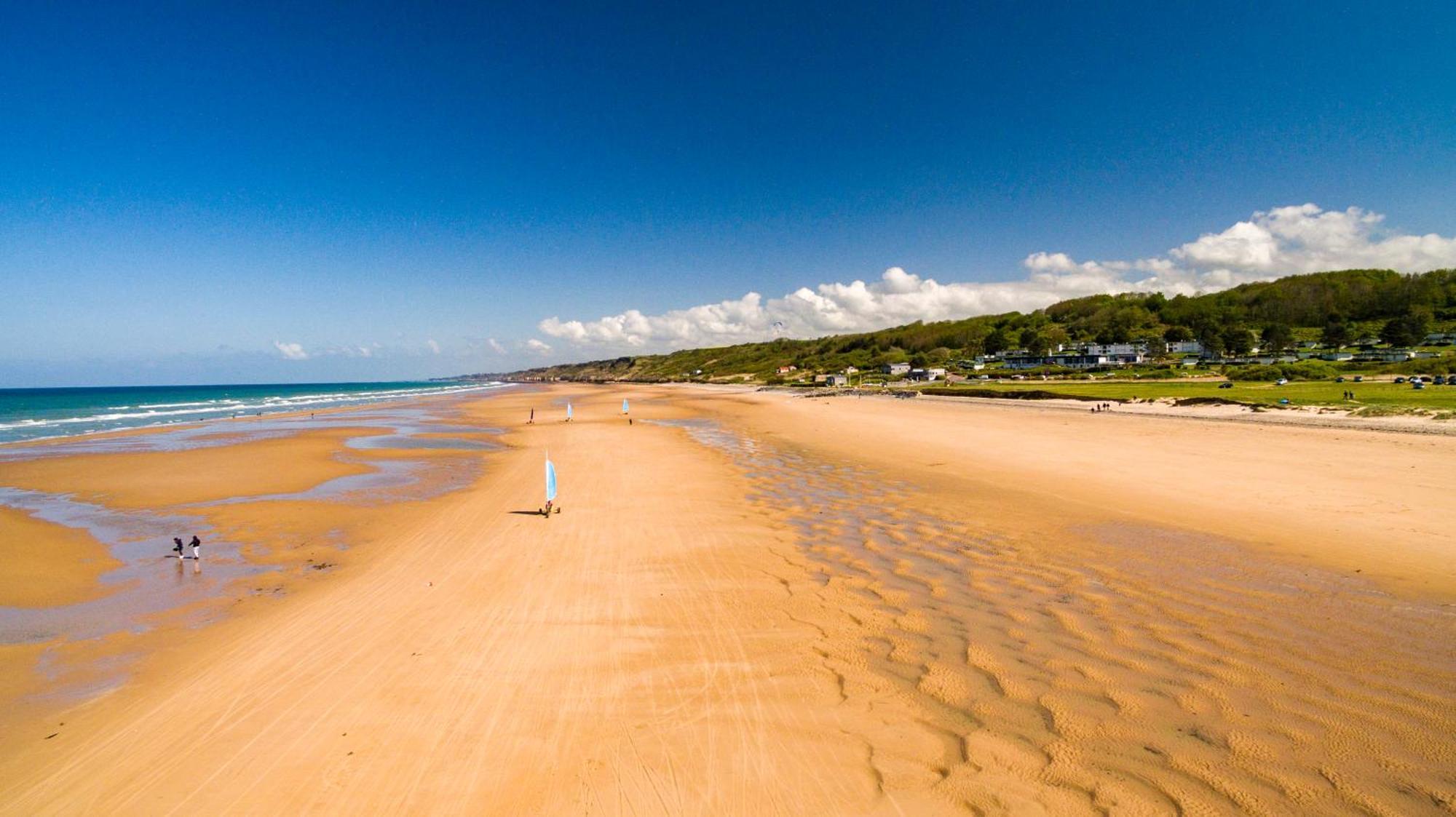 Maison grand jardin pres Port en Bessin et Bayeux, proche plages du débarquement Commes Esterno foto